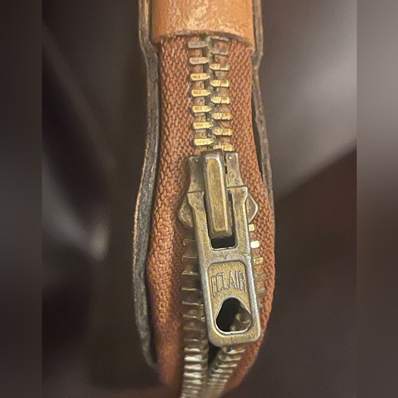 Authentic Vintage Louis Vuitton Cover - Picture 10 of 16